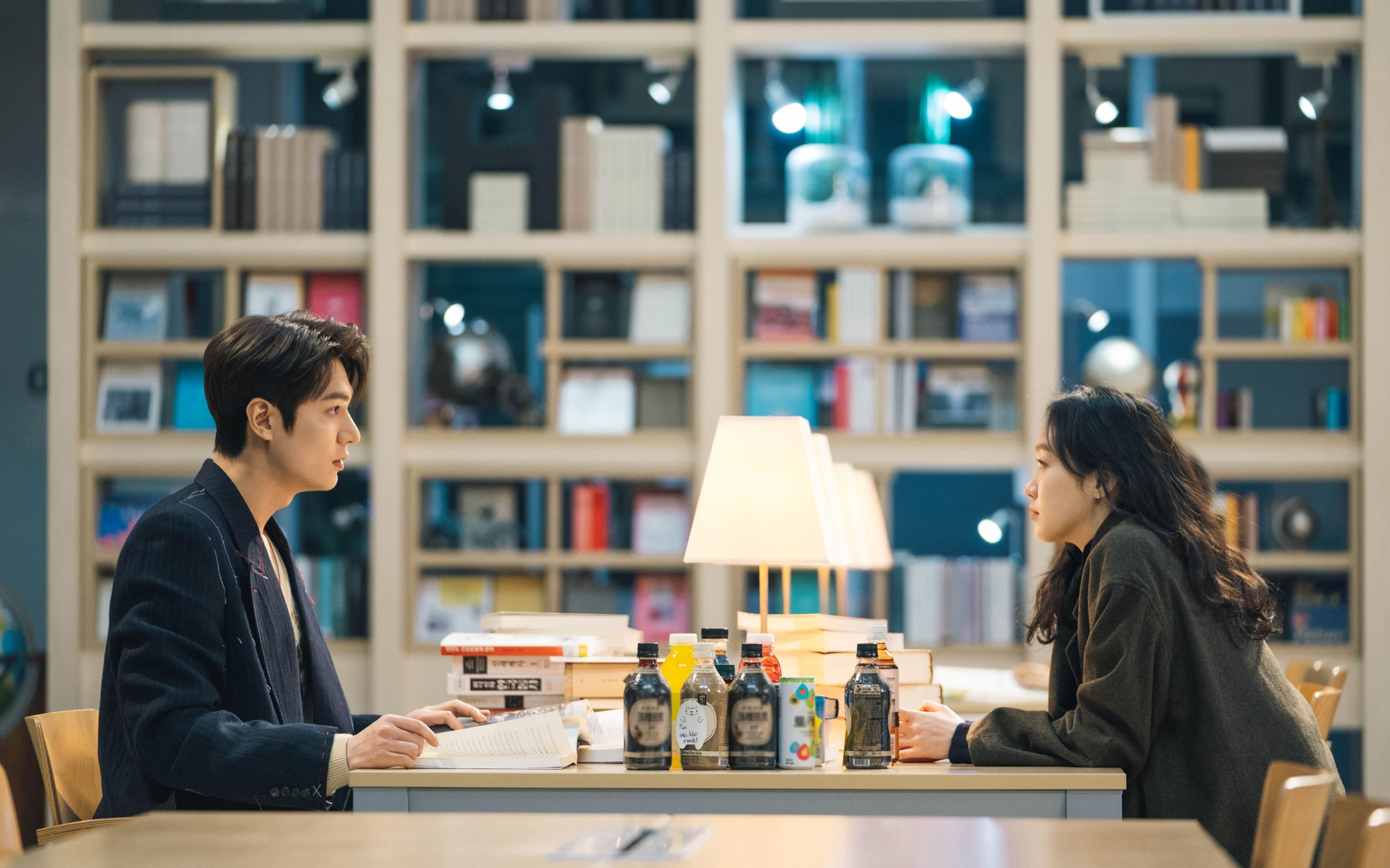 九游官网入口地址-英超球队基于实时数据调整高位逼抢战术效率分析，英超高位压迫