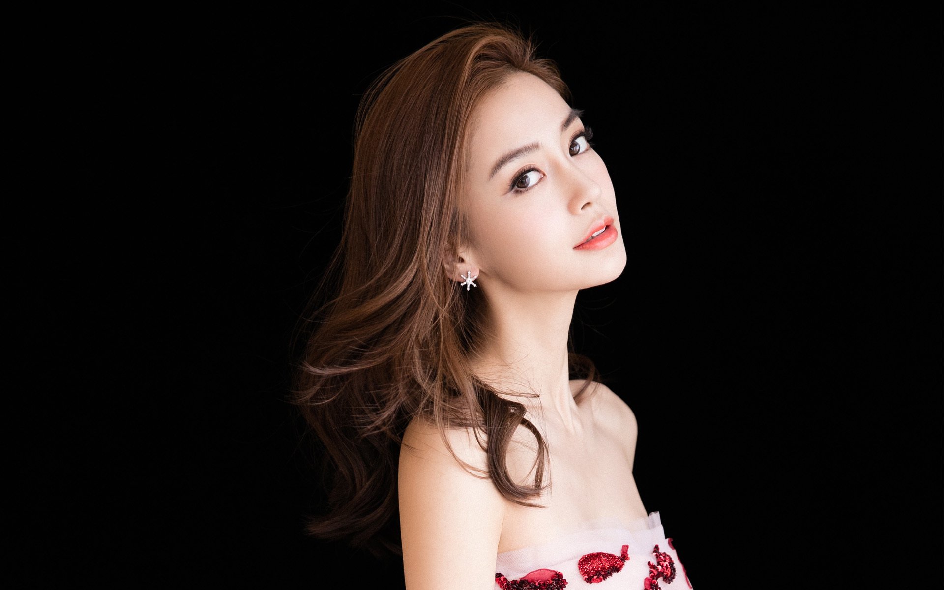 九游官网入口活动-“龙舟赛畅快激情，天府新区迎来速度与力量的较量”