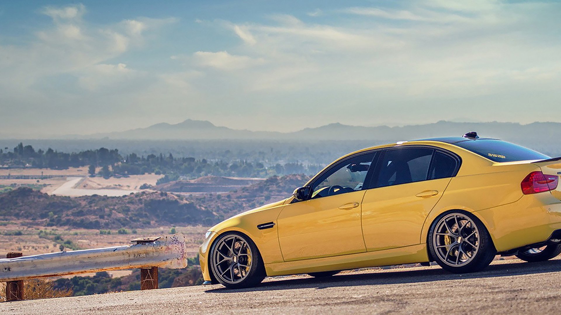 俱乐部运营模式亟需多元化转型，俱乐部的运营与管理